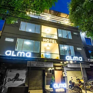 Alma Medellín